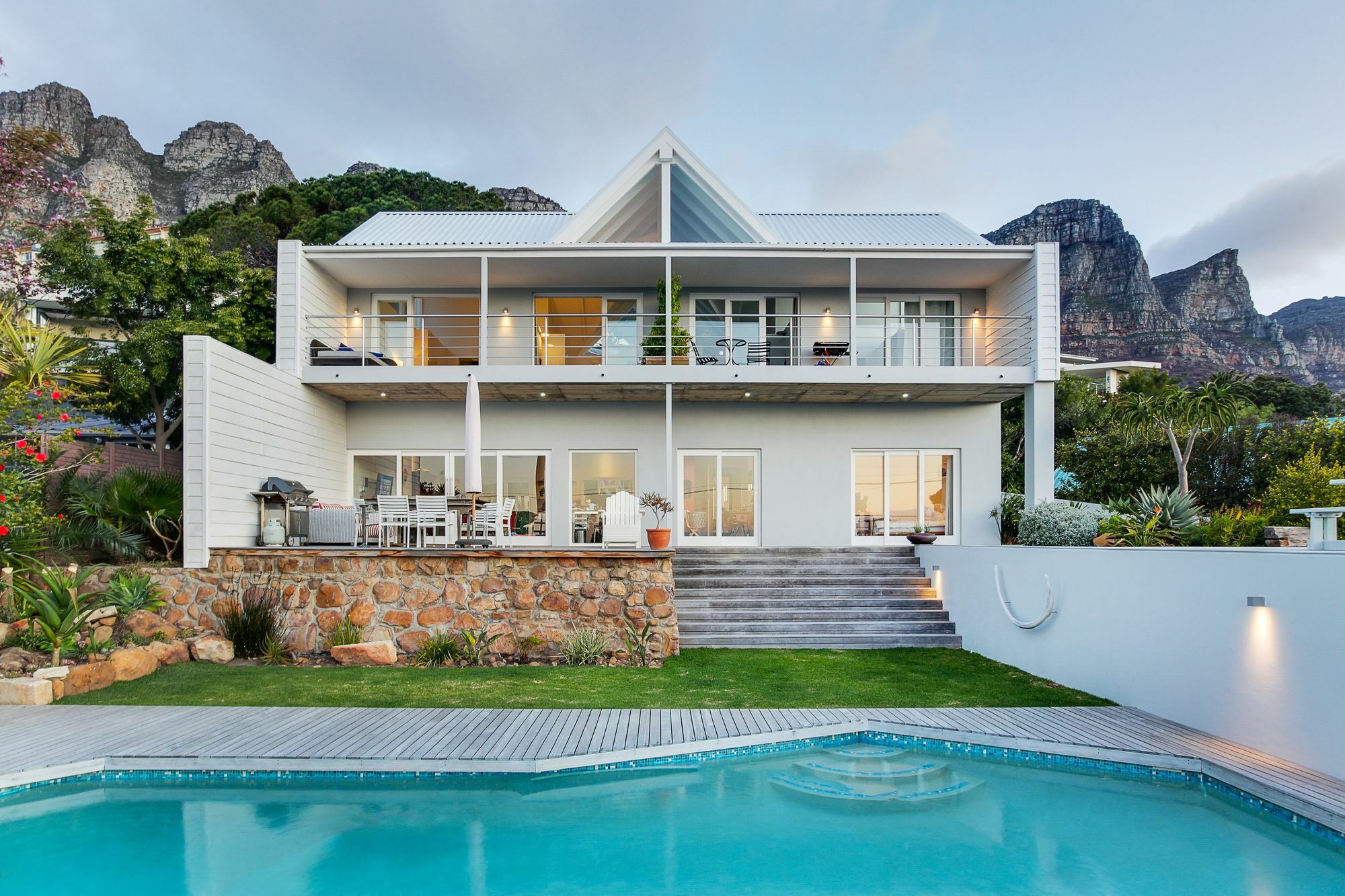 Fulham Delight Apartment Camps Bay Екстериор снимка